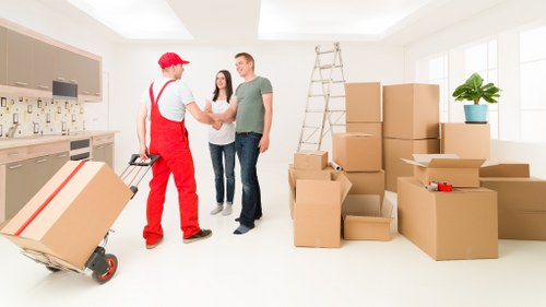 Self storage for Brixton residents moving or decluttering